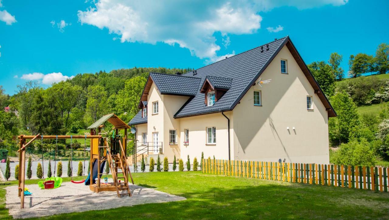 Róża Sudetów Acomodação com café da manhã Duszniki Zdrój Exterior foto