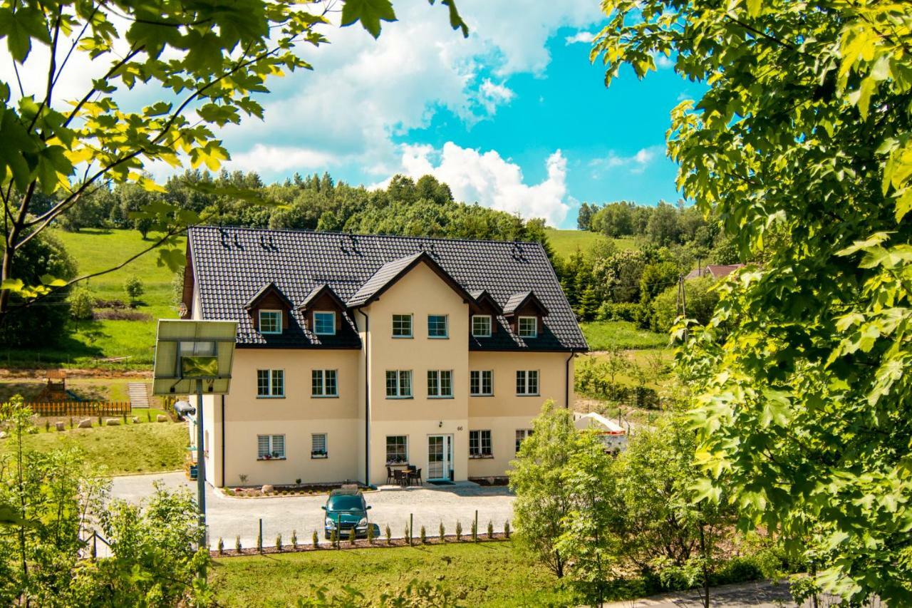 Róża Sudetów Acomodação com café da manhã Duszniki Zdrój Exterior foto